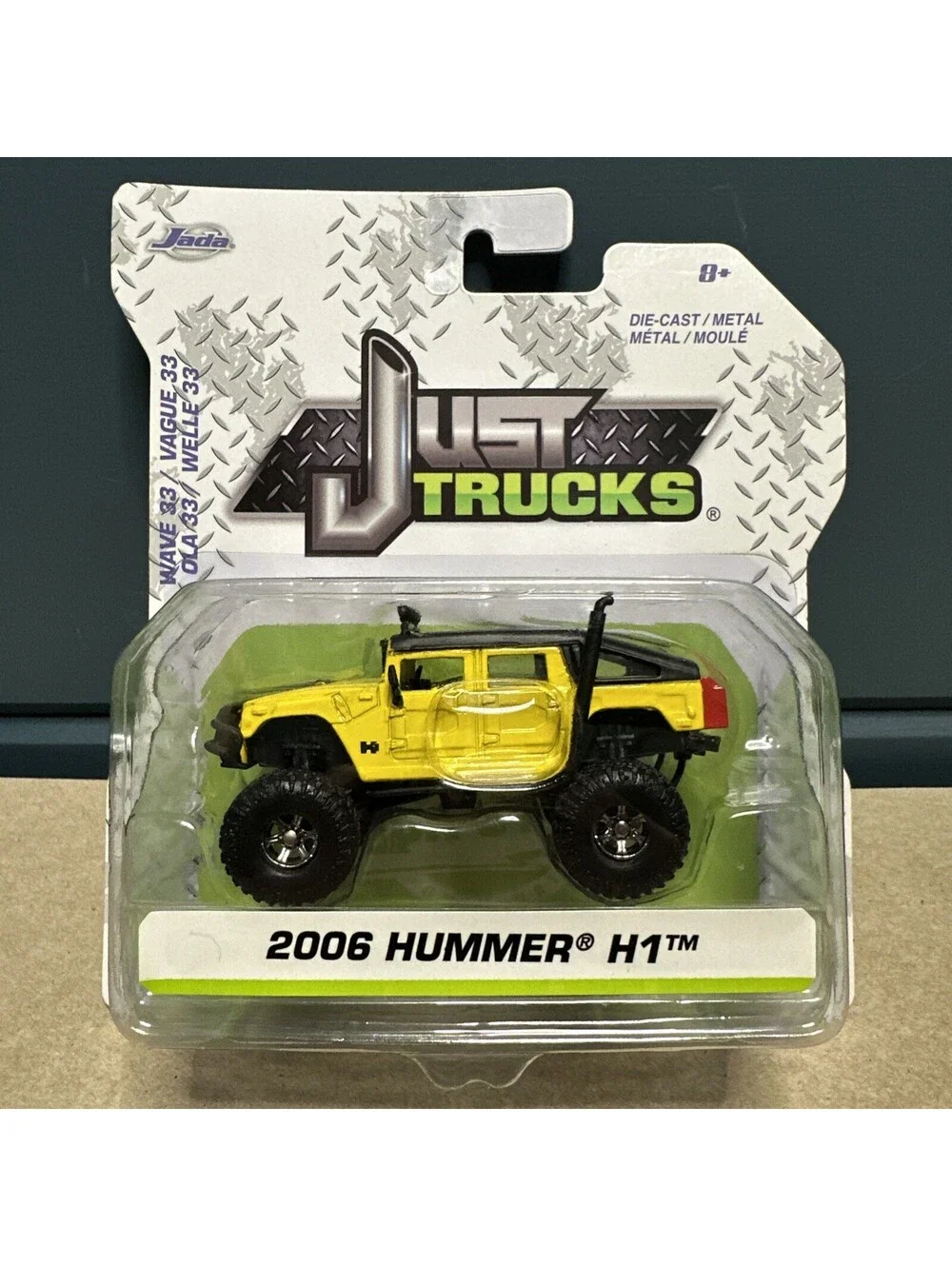JADA 2021 1/64 DIE CAST JUST TRUCKS YELLOW 2006 HUMMER H1 WAVE 33